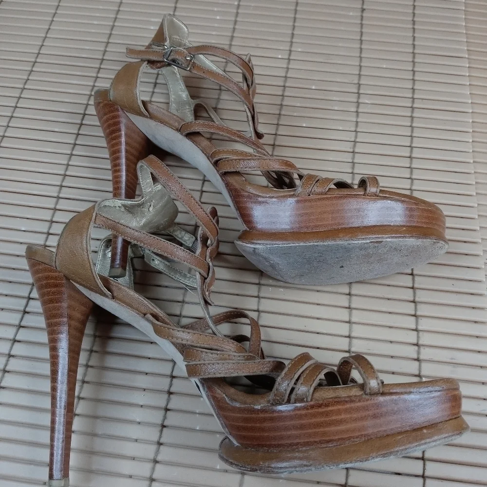 Stuart Weitzman stuart weitzman